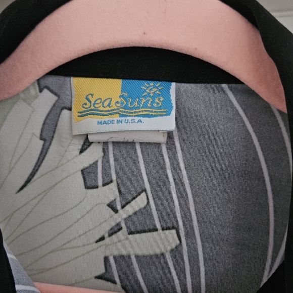 2 pc Floral Blouse & Shell - Picture 7 of 7